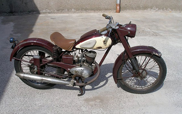 Yamaha YA-1 - 1955